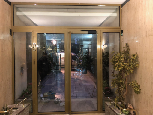 Hall d’entrée d’immeuble